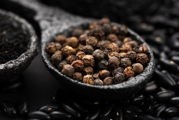 Black Pepper Oil.jpg